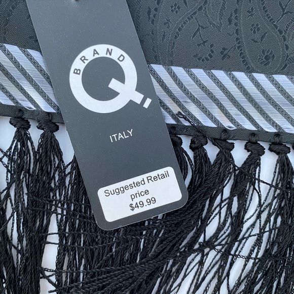 2/$45 NWT Brand Q fancy scarf - Picture 5 of 5